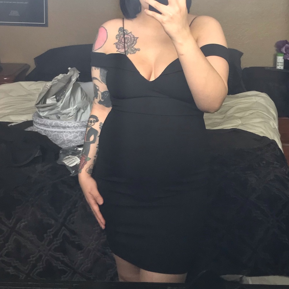 Forever 21 Off The Shoulder Bodycon Dress